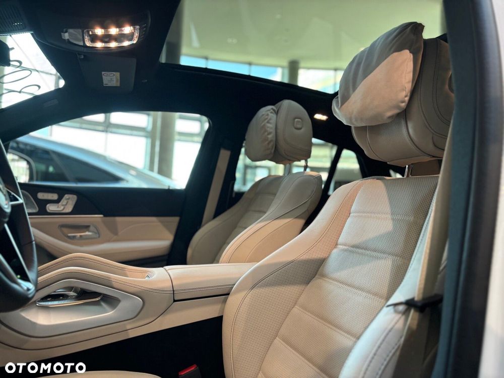 Mercedes-Benz GLE - 11