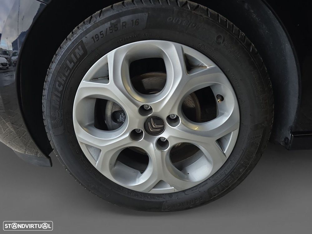 Citroën C3 1.2 PureTech Shine - 14
