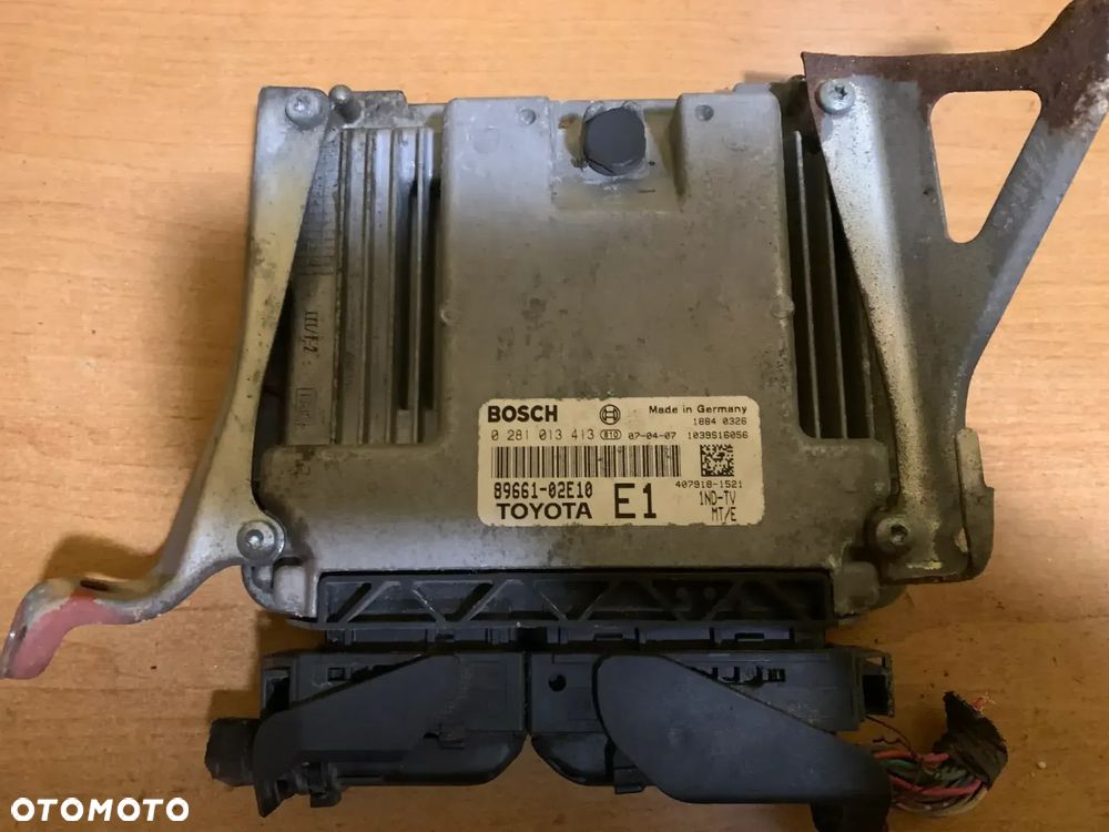 STEROWNIK SILNIKA TOYOTA AURIS 1.4 D 0281013413 89661-02E10 - 1