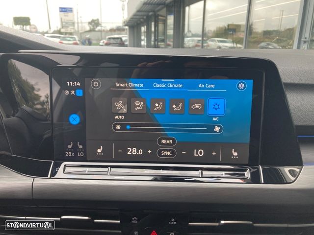 VW Golf Variant 2.0 TDi SCR DSG Style - 18