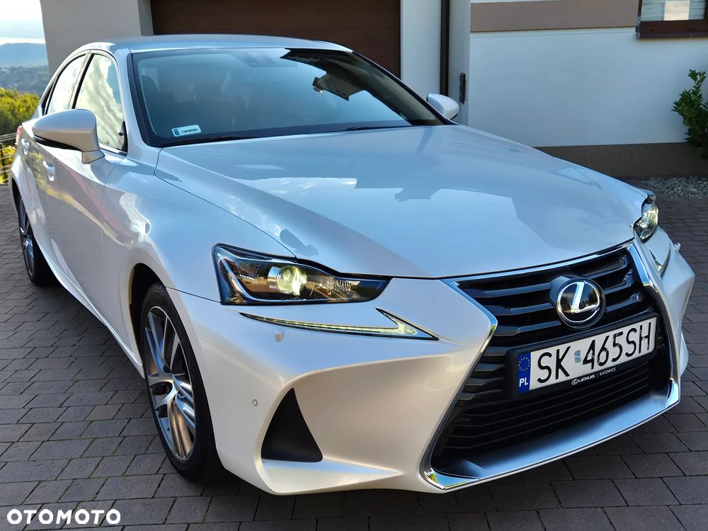 Lexus IS 200t / 300 Elegance - 8