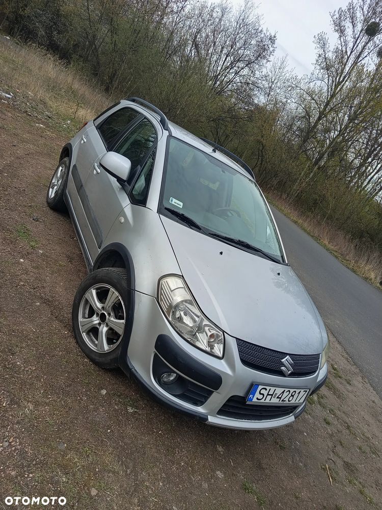 Suzuki SX4 1.6 GS / Premium 4WD - 2