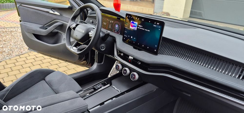 Skoda Superb 2.0 TSI Sportline DSG - 19