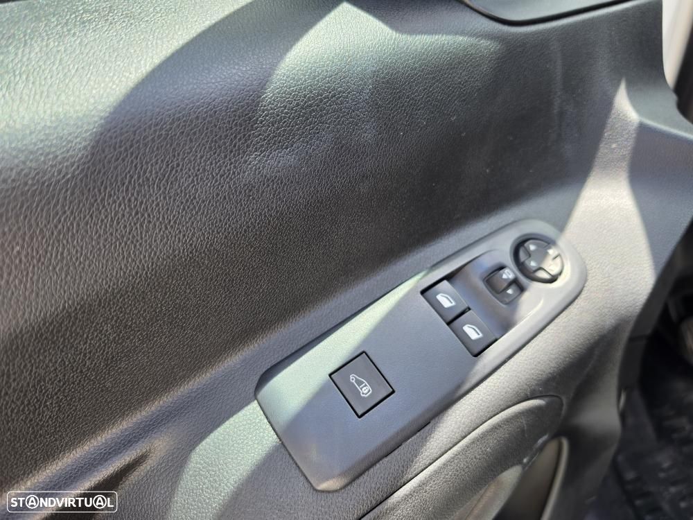 Peugeot Partner 1.5 BlueHDi Premium Longa - 18