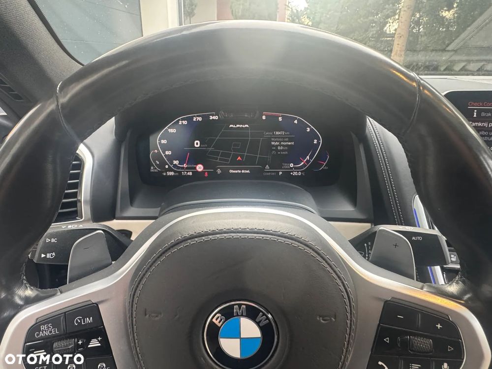 BMW Seria 8 - 18