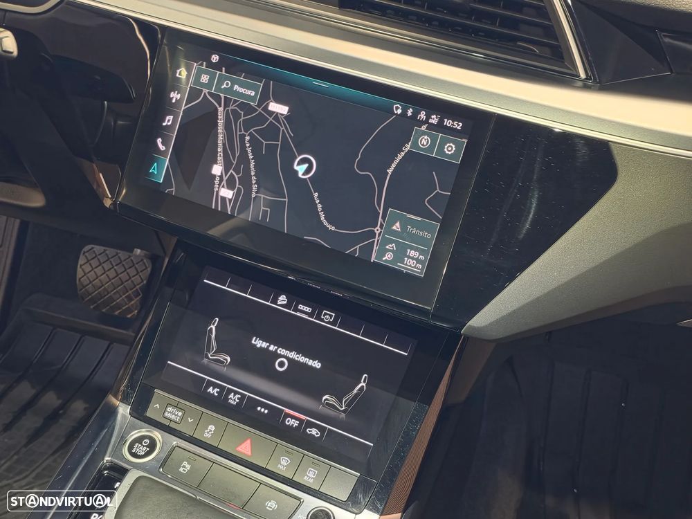 Audi e-tron 55 quattro - 27