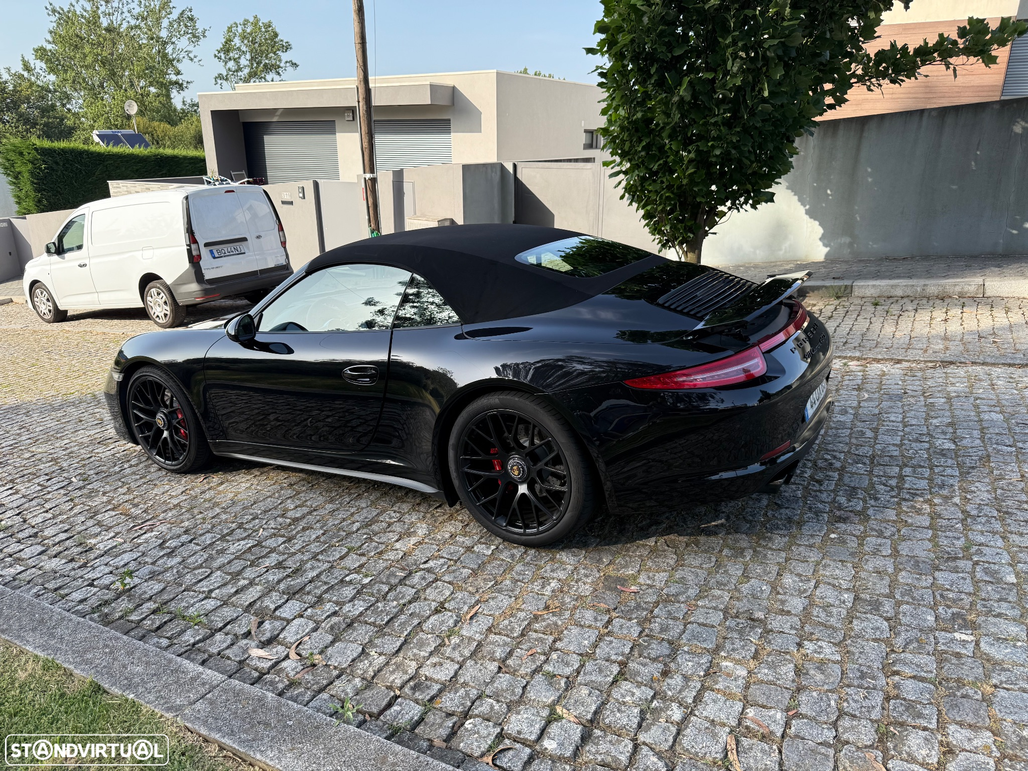 Porsche 911 (991) Carrera 4 GTS PDK - 10