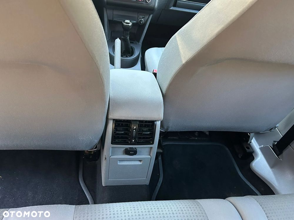 Volkswagen Caddy 1.4 Life (5-Si.) - 25