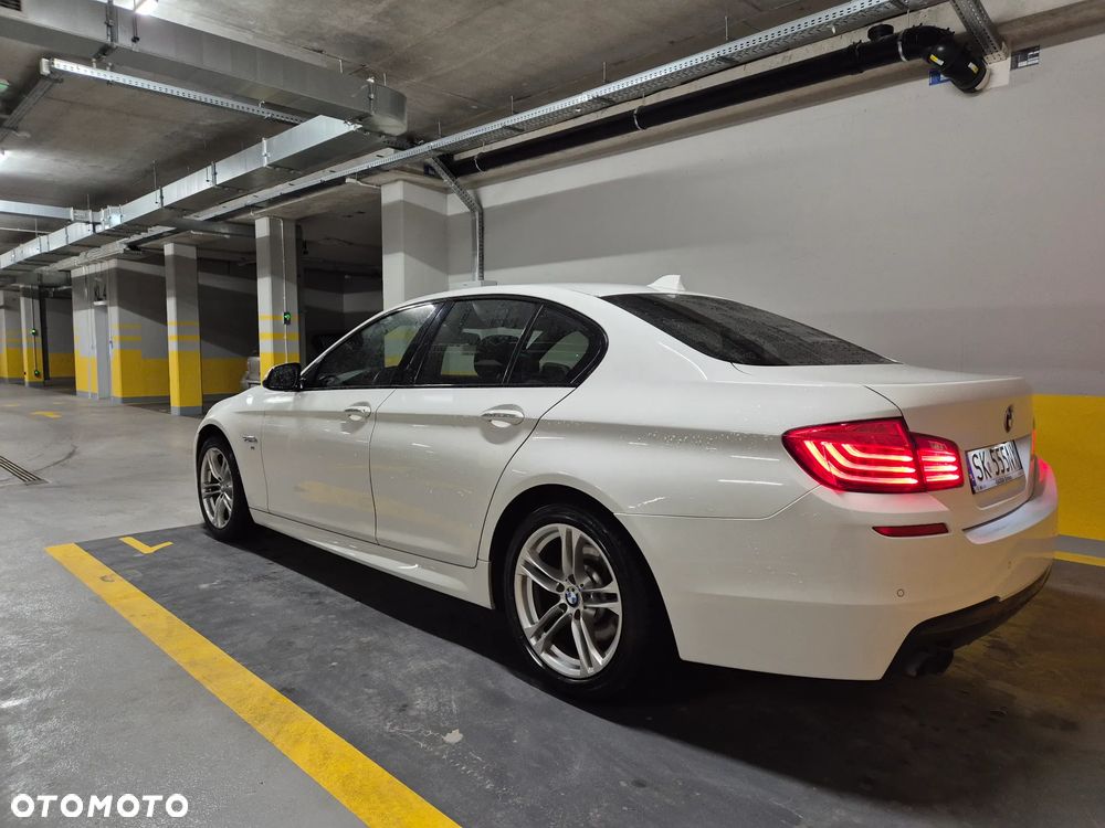 BMW Seria 5 520d M Sport - 7