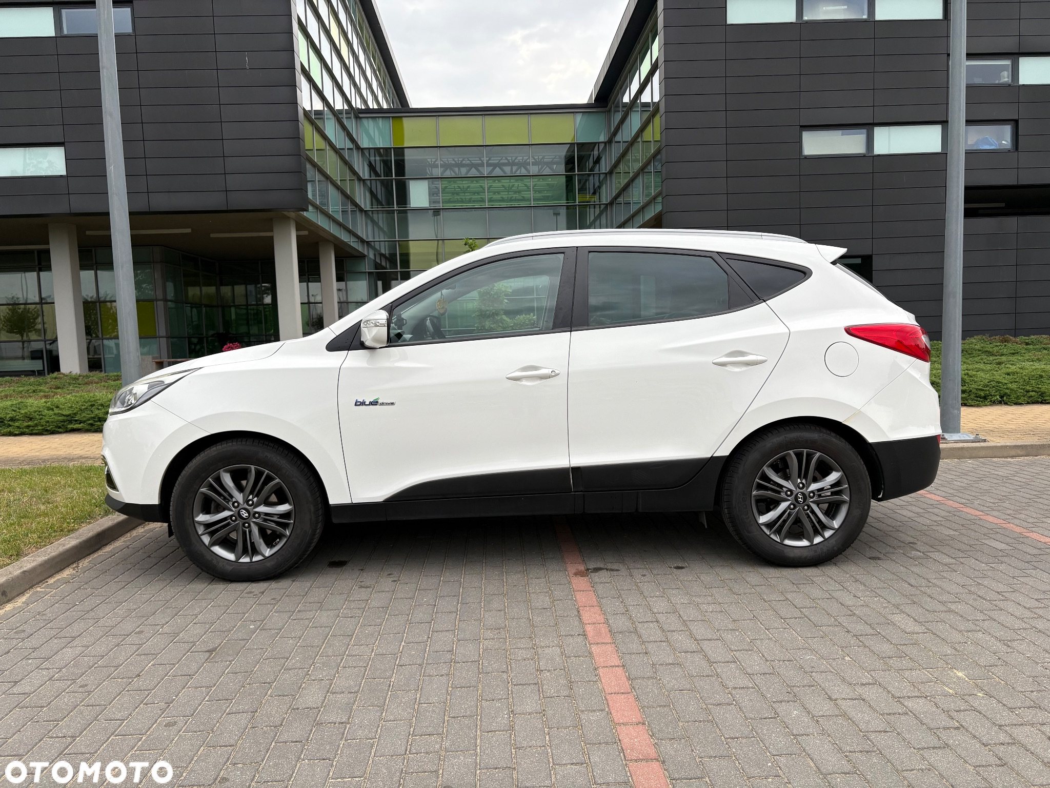 Hyundai ix35 1.7 CRDi 2WD blue Style - 4
