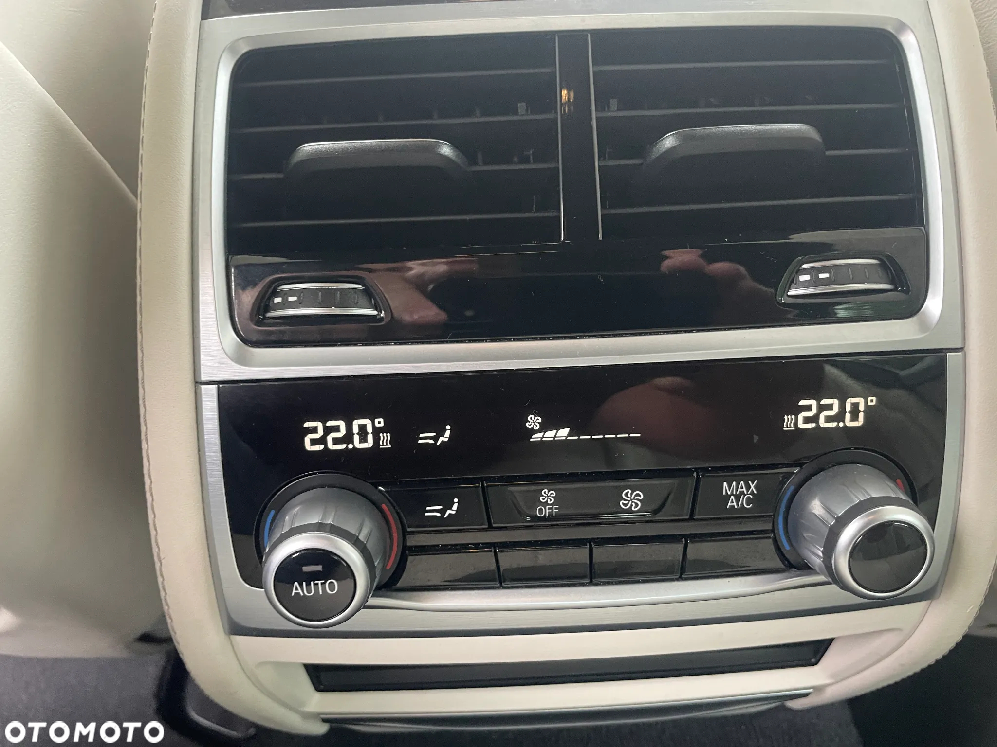 BMW Seria 7 740d xDrive - 14