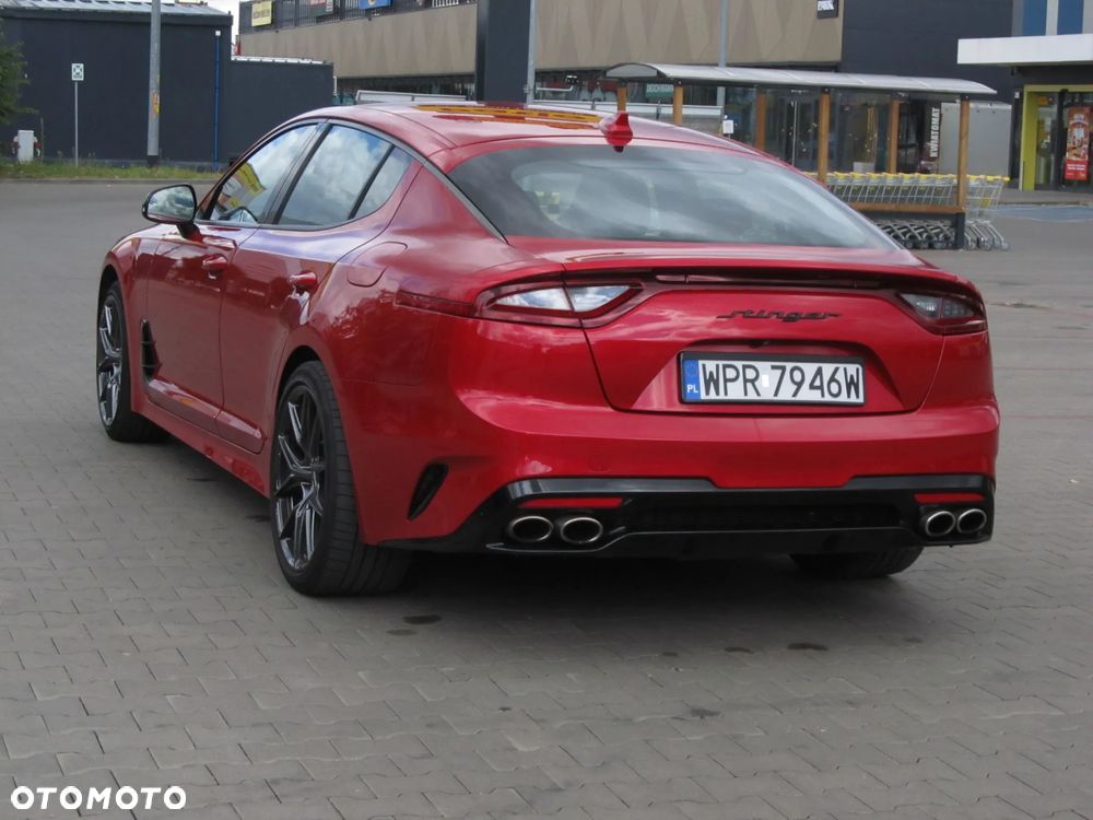 Kia Stinger - 21