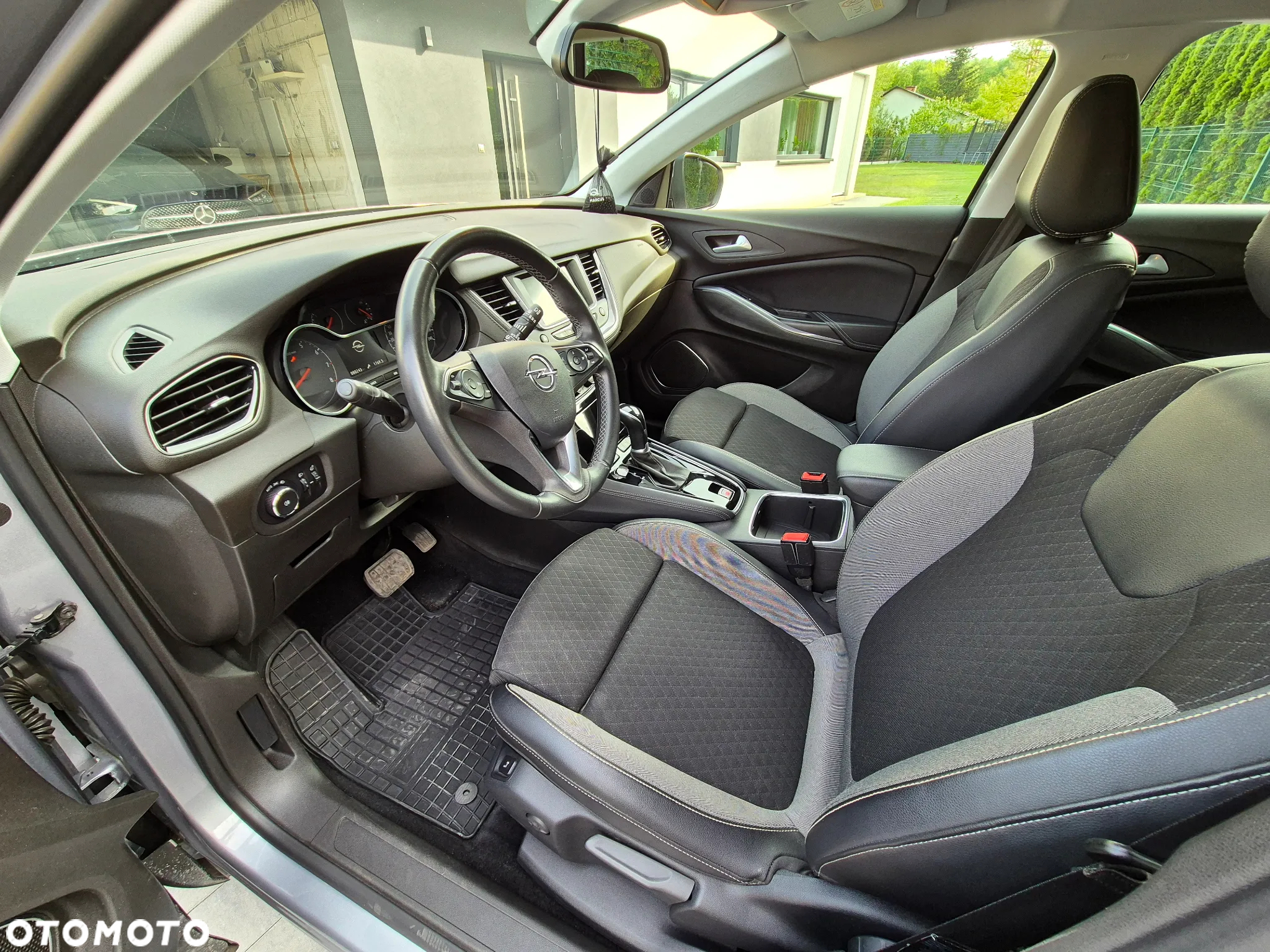 Opel Grandland X - 11