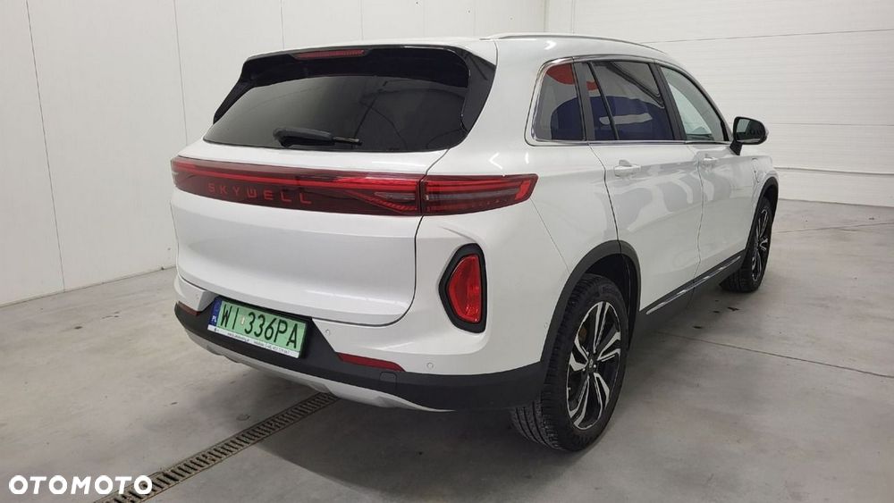 Skywell ET5 72kWh Luxury - 6