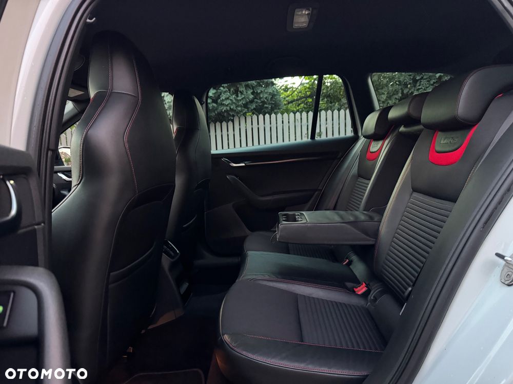 Skoda Octavia Combi 2.0 TDI (Green tec) RS - 5