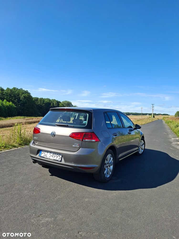 Volkswagen Golf 1.6 TDI BMT Comfortline - 4