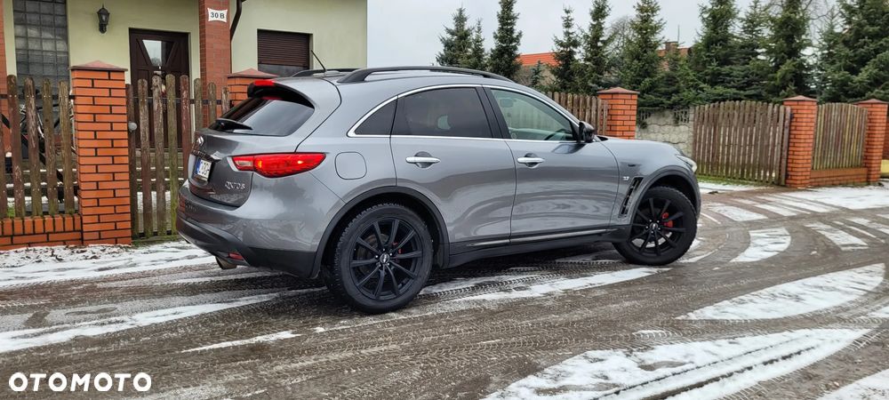 Infiniti QX70 3.7 S Premium - 6