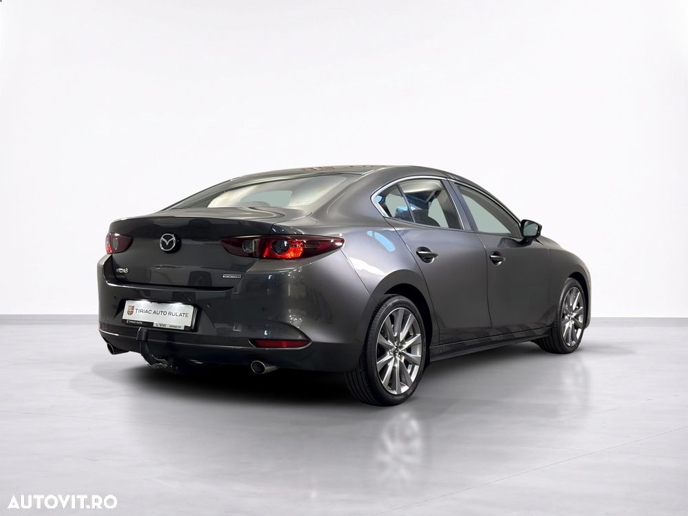 Mazda 3 - 6