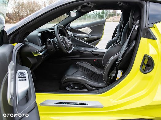 Chevrolet Corvette - 15