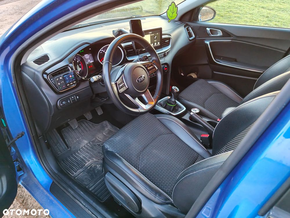 Kia Ceed 1.0 T-GDI ISG Platinum Edition - 37