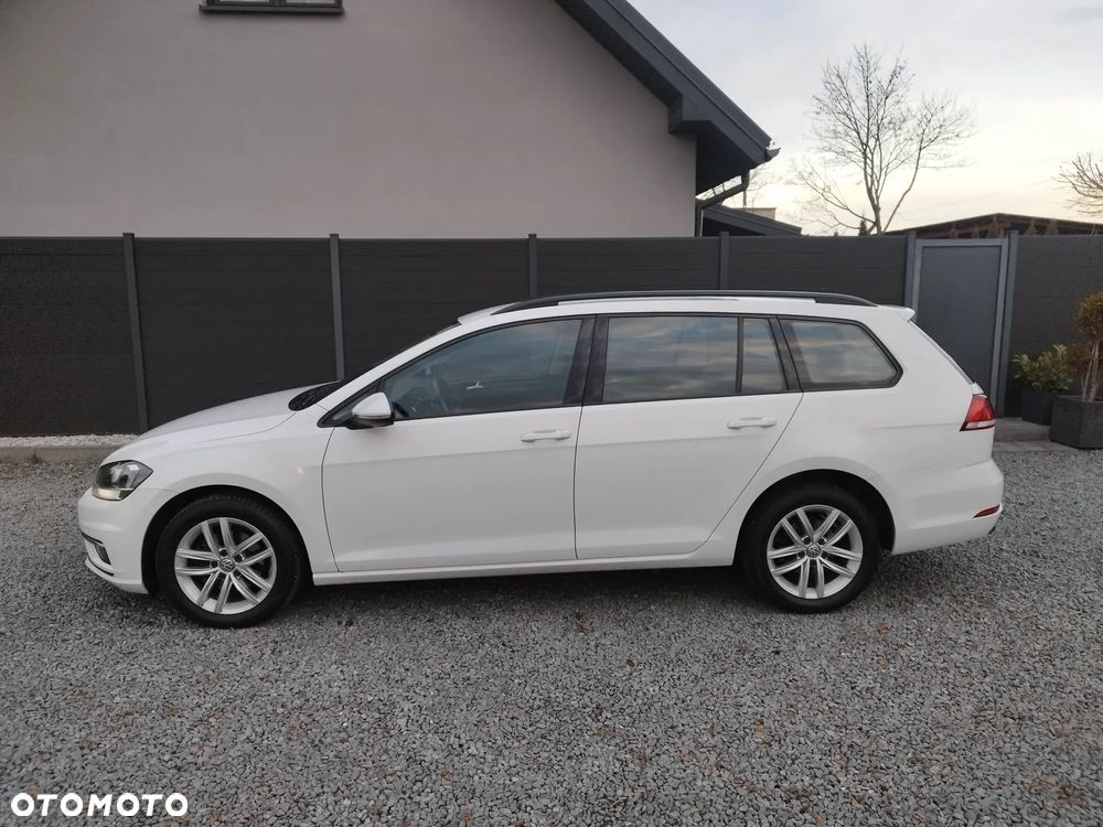 Volkswagen Golf Variant 2.0 TDI (BlueMotion Technology) Comfortline - 5