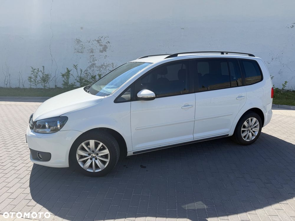 Volkswagen Touran 1.6 TDI DPF BlueMotion Technology DSG Comfortline - 5