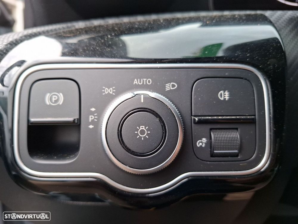 Mercedes-Benz A 200 - 20