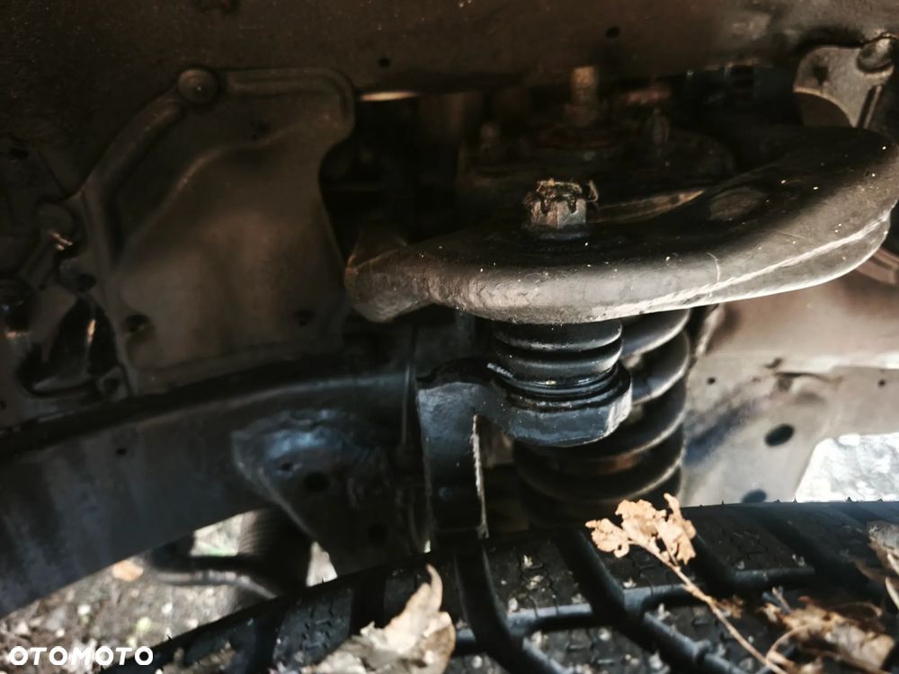 Toyota Land Cruiser KJ70 - 18