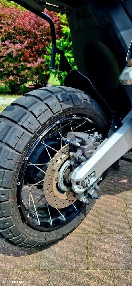 Honda X-ADV - 16