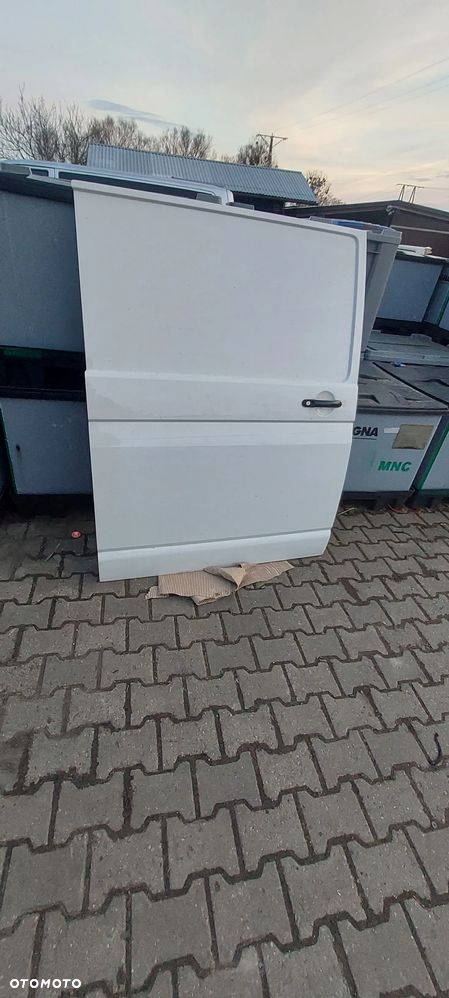 Drzwi prawe vw t5.1 t6 - 1