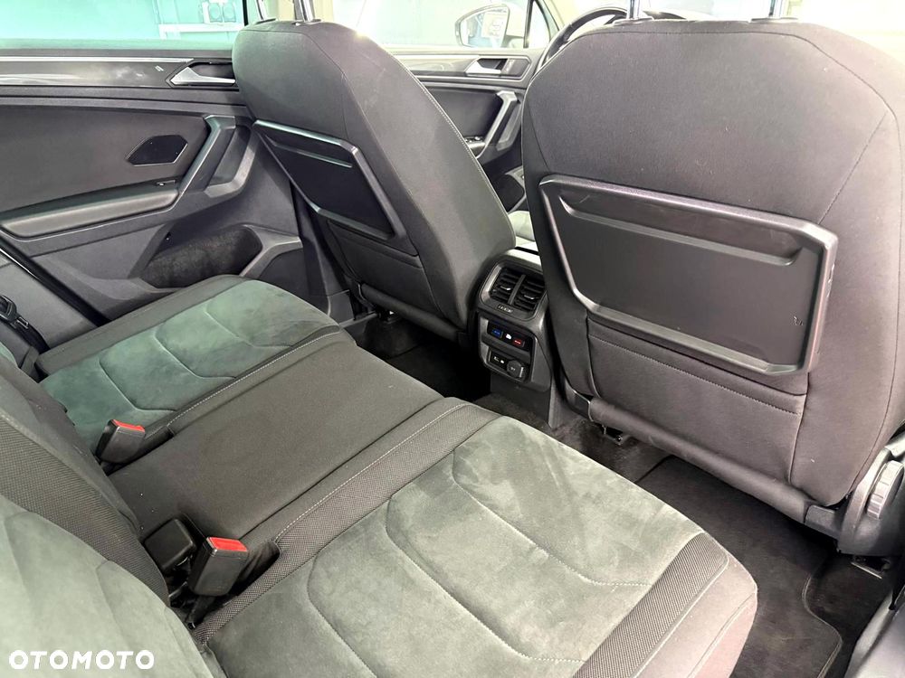 Volkswagen Tiguan 2.0 TDI SCR 4MOTION DSG Highline - 30