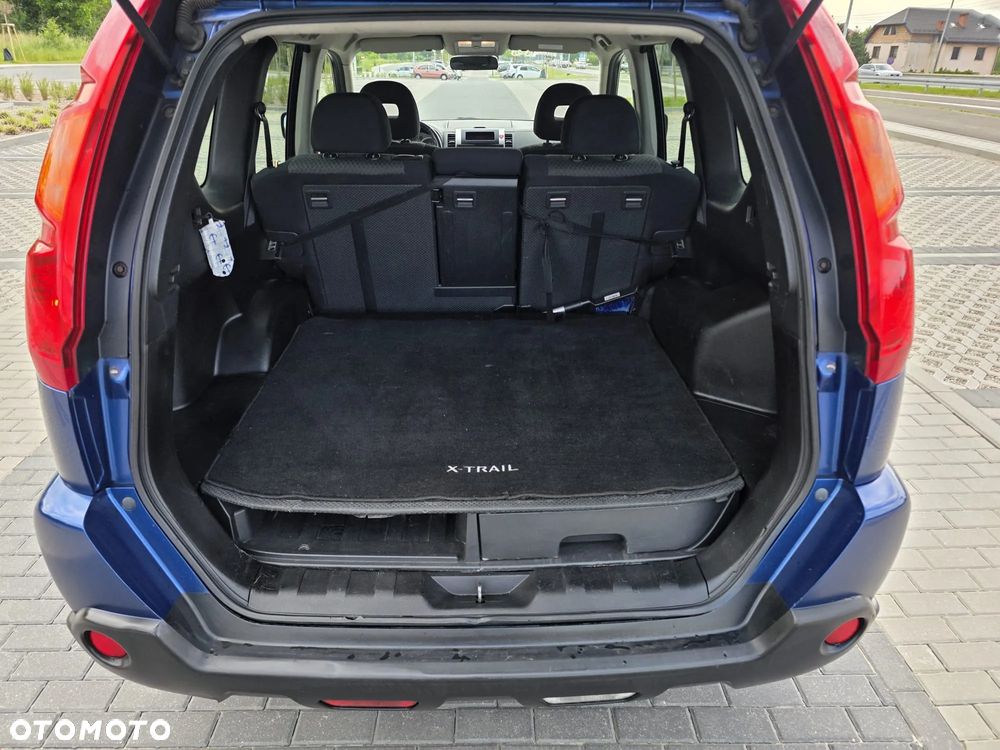 Nissan X-Trail 2.0 dCi LE - 13