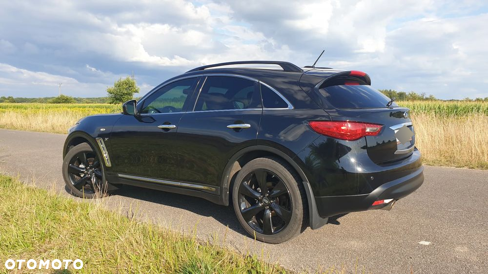 Infiniti QX70 3.7 AWD S Premium - 2