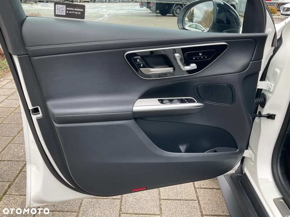 Mercedes-Benz GLC ver-300-de-4matic-9g--tronic-amg-line - 9