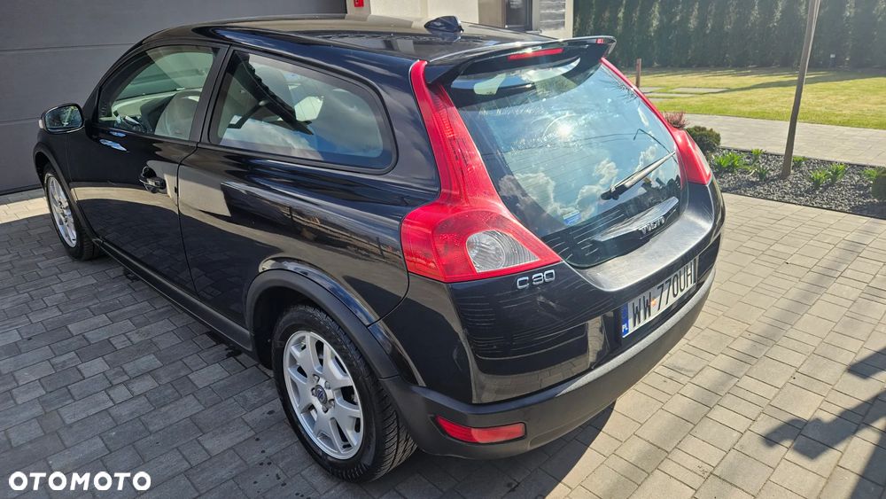 Volvo C30 2.0D Momentum - 5