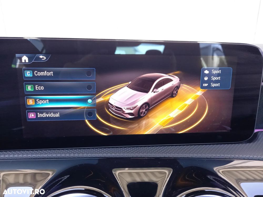 Mercedes-Benz CLA 180 7G-DCT - 25