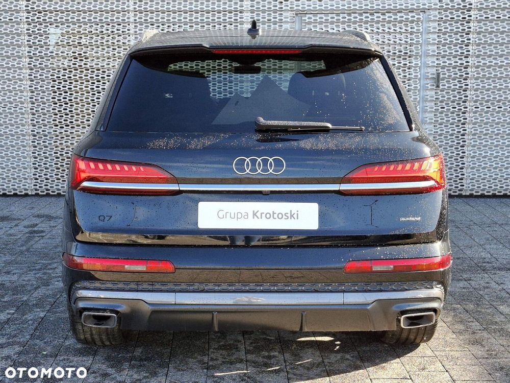 Audi Q7 - 6