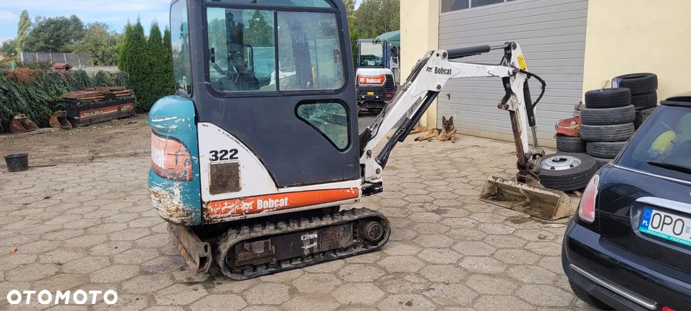 Bobcat 322 - 1