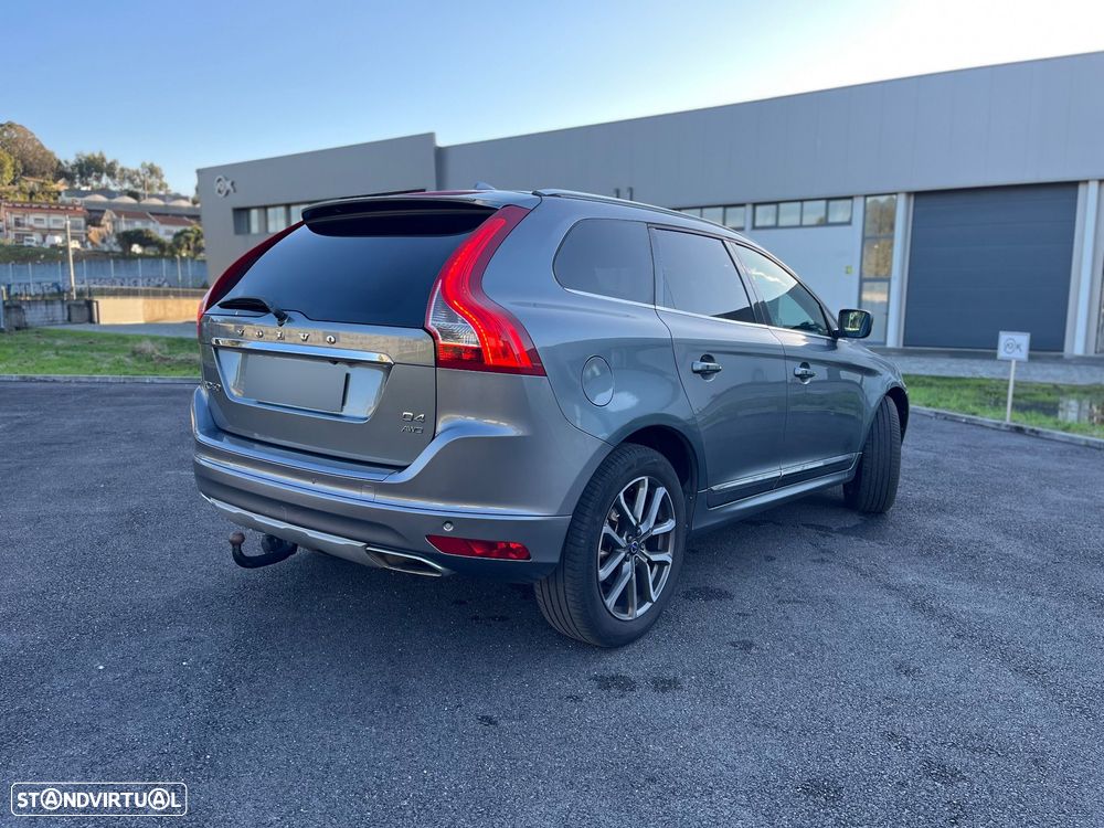 Volvo XC 60 D4 AWD Geartronic Summum - 20