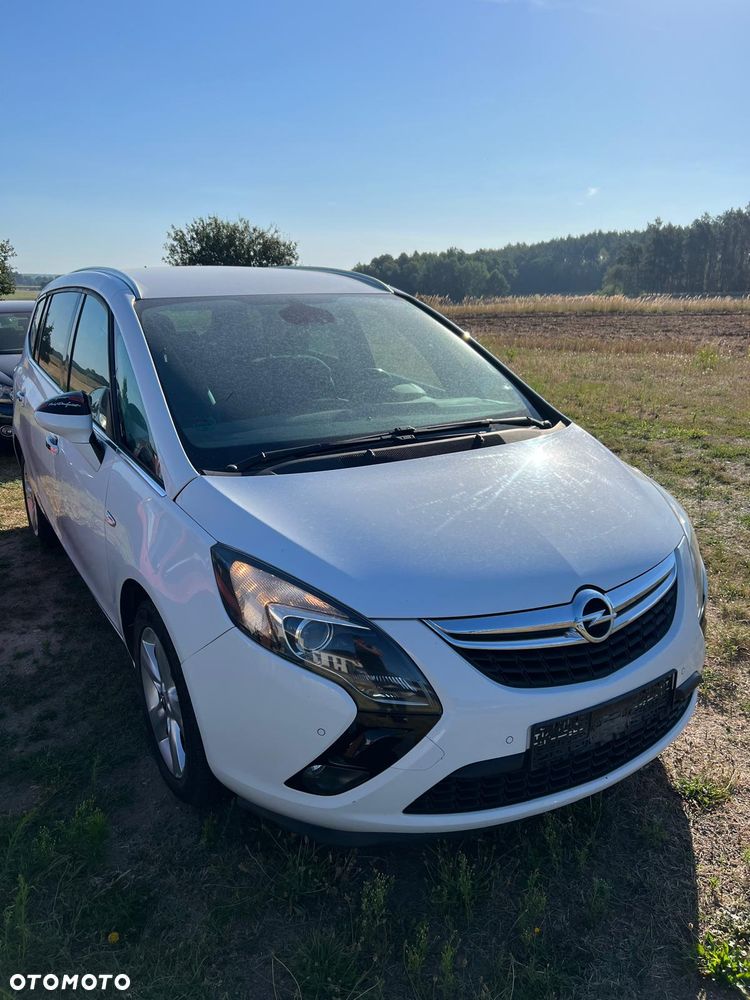 Opel Zafira - 15