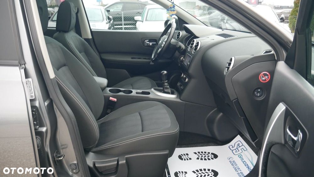 Nissan Qashqai - 11