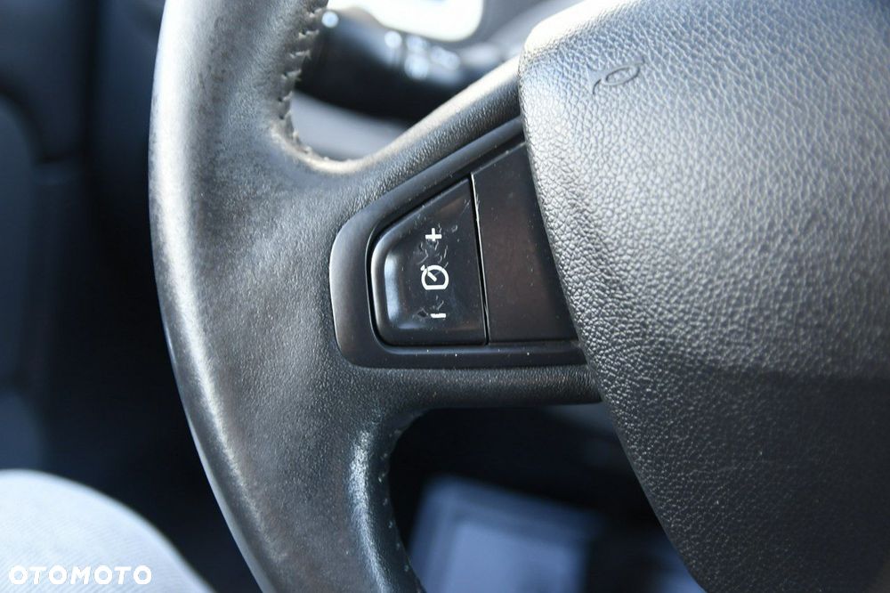 Renault Grand Scenic - 26