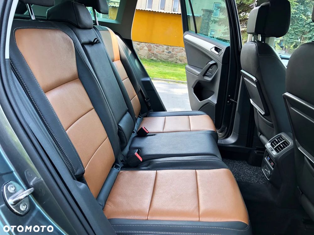 Volkswagen Tiguan - 21
