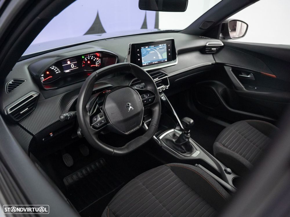Peugeot 2008 1.2 PureTech Active Pack - 11