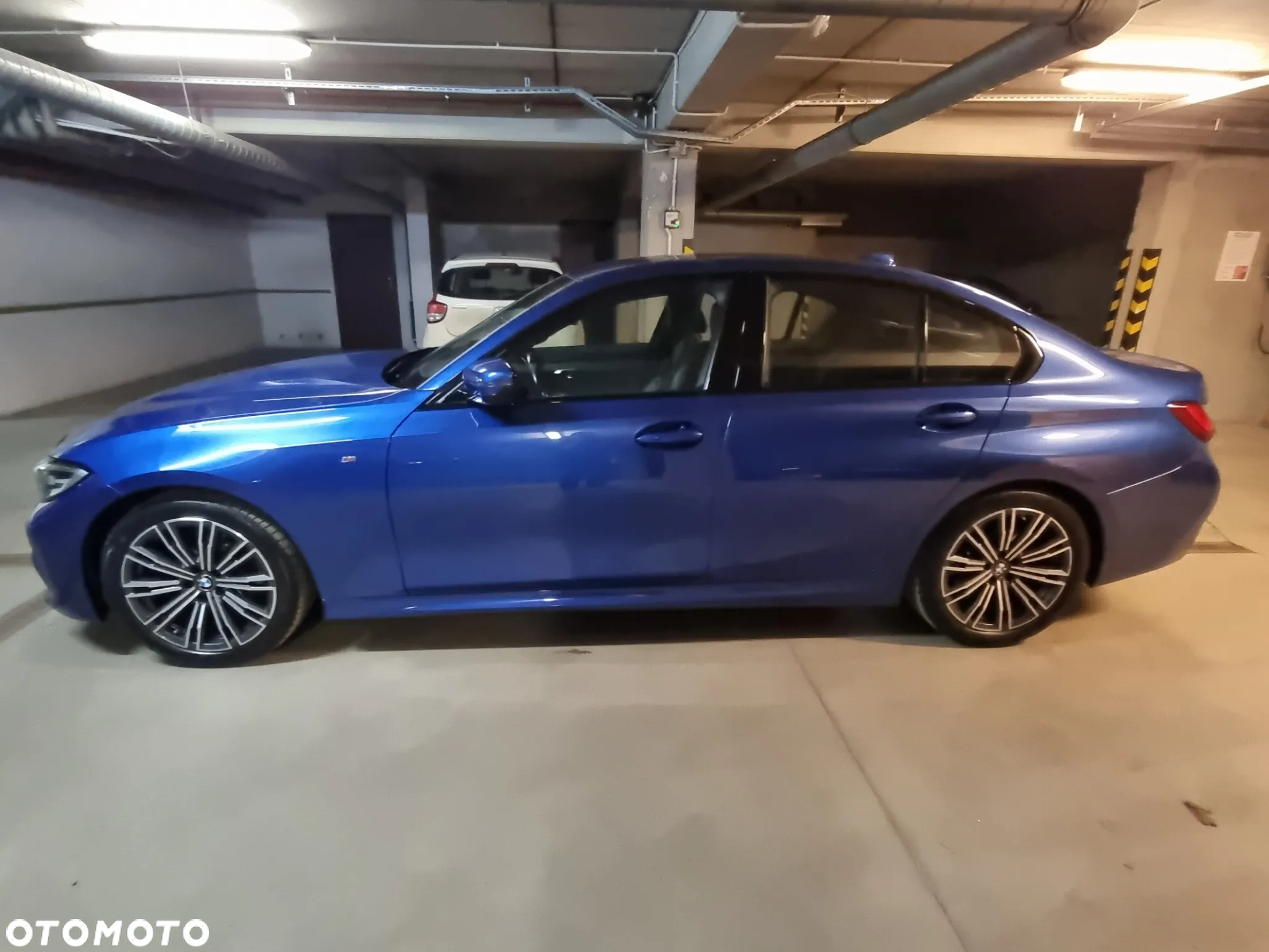 BMW Seria 3 320i M Sport sport - 19