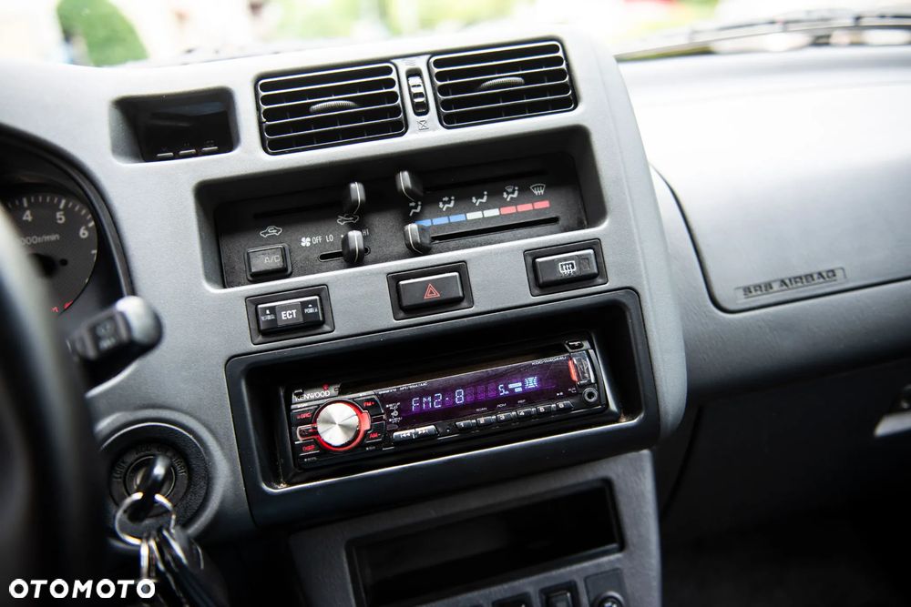 Toyota RAV4 - 25
