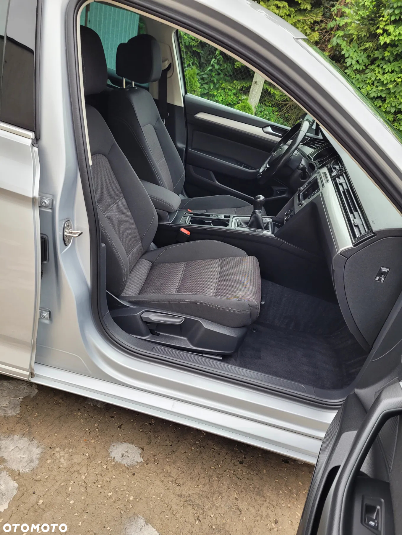 Volkswagen Passat 2.0 TDI BMT Comfortline - 18