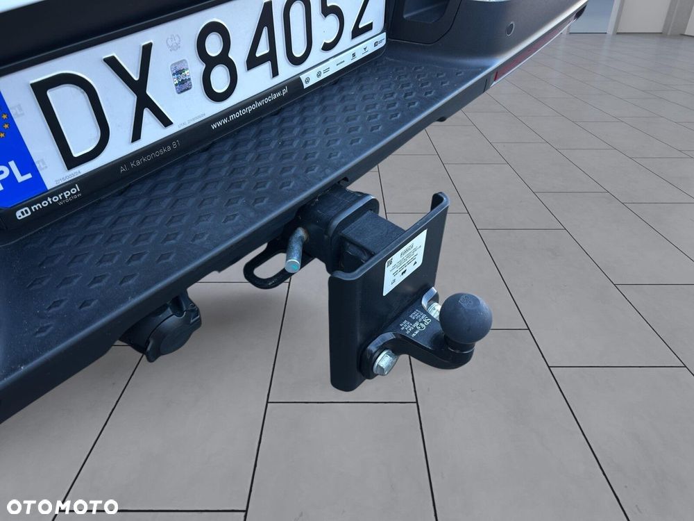 Volkswagen Amarok - 34