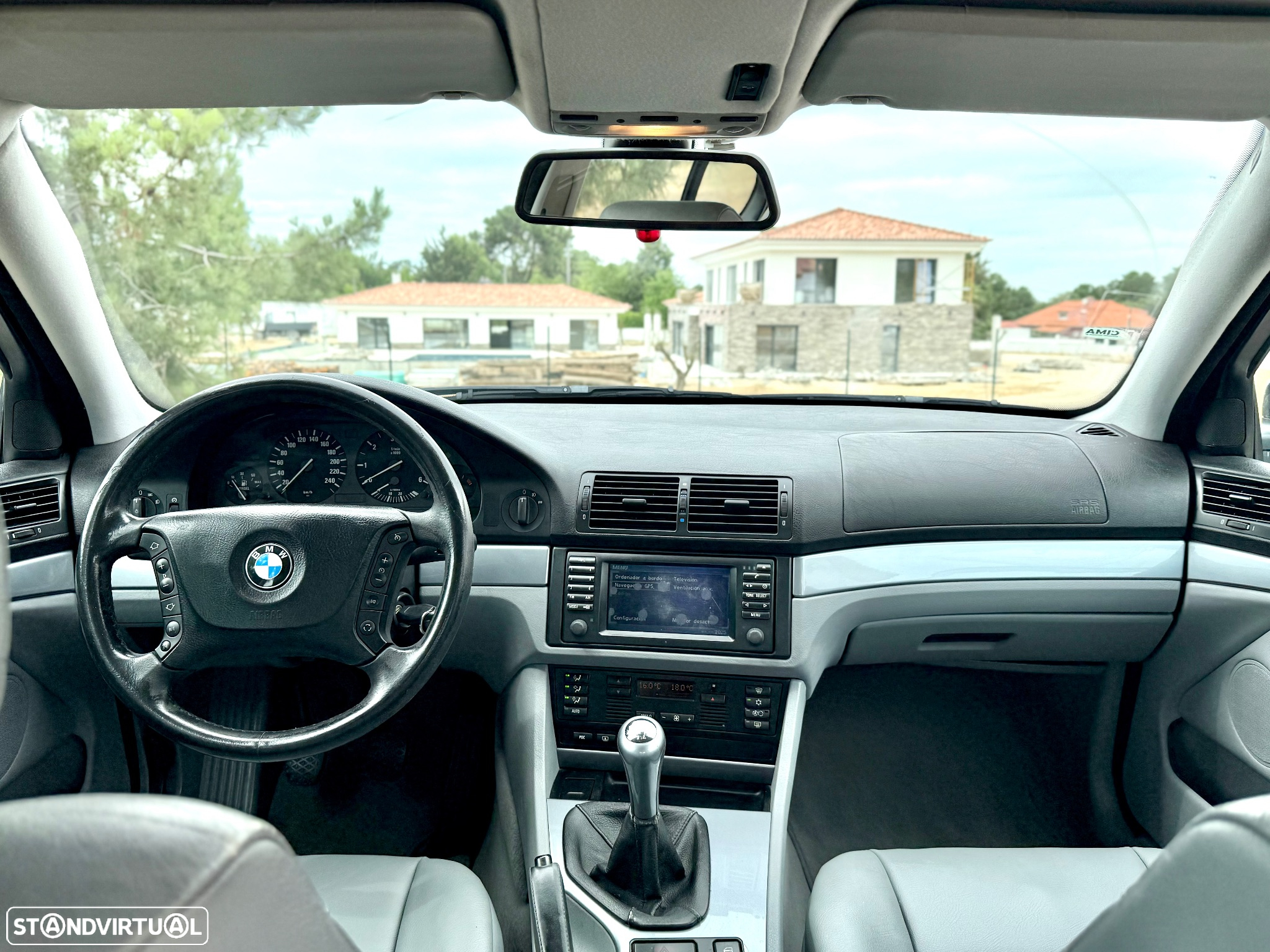 BMW 525 d Touring - 15