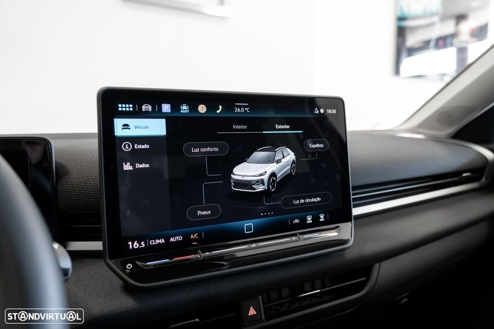 VW T-Roc 1.5 eTSI Life DSG - 16